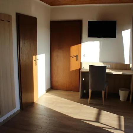 Hotel Und Zum Loewen Hirschberg an der Bergstraße