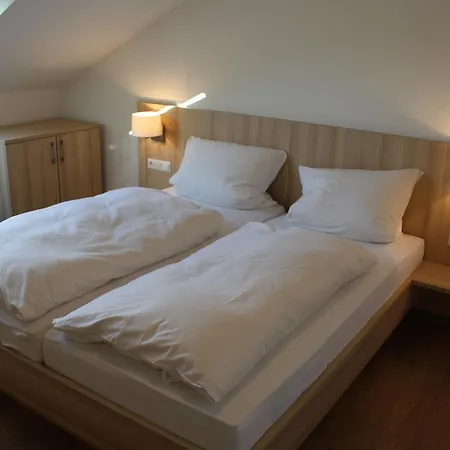 Und Zum Löwen Hotel