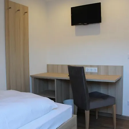 Hotel Und Zum Loewen Hirschberg an der Bergstraße