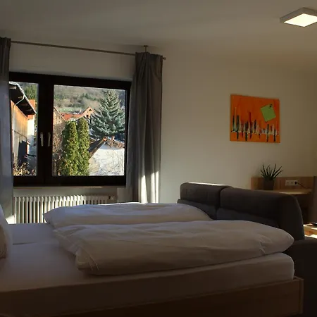 Und Zum Loewen Hotell Hirschberg an der Bergstraße