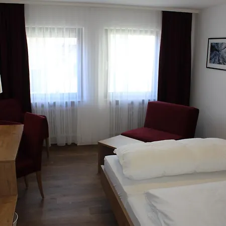Hotel Und Zum Löwen