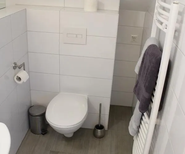 Und Zum Loewen מלון Hirschberg an der Bergstraße