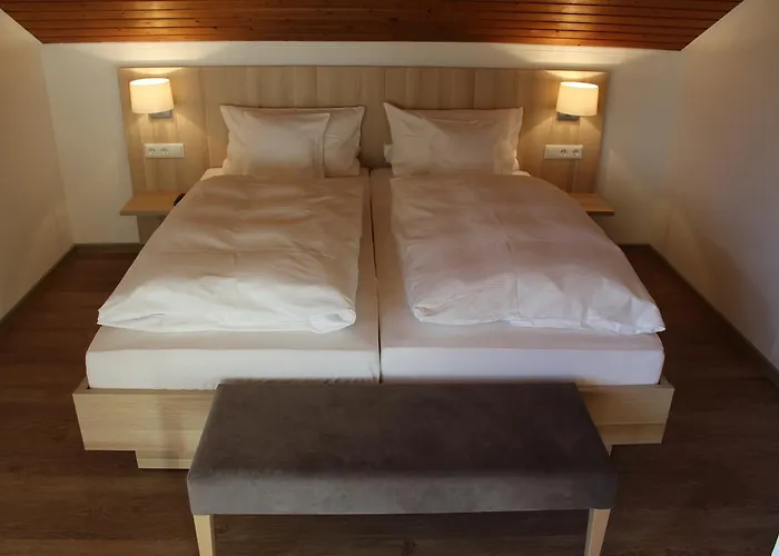 Und Zum Loewen Hirschberg an der Bergstraße